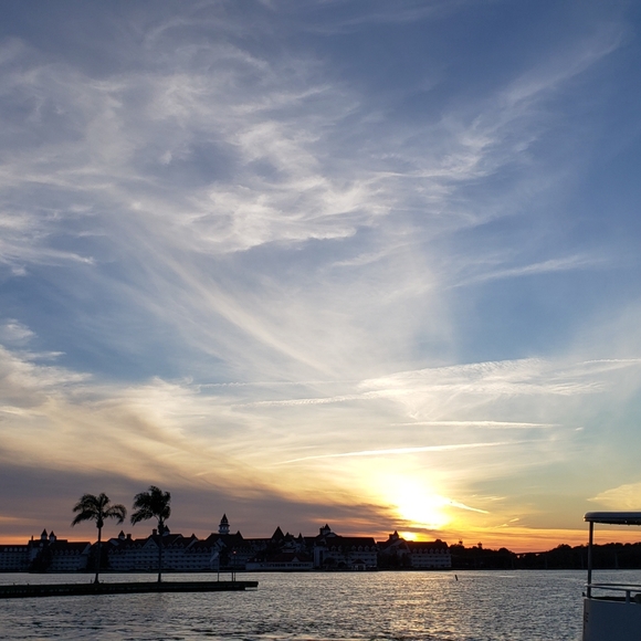 Meet your Posher, Whispering - Picture 2 of 8